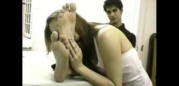  Girl Massage and Lick Male Feet